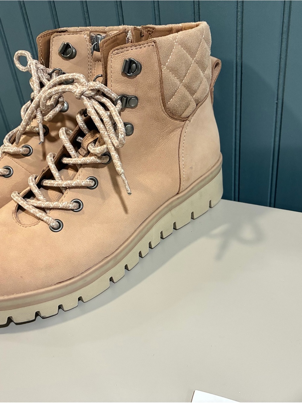 Women’s Quilted Ankle Hiking Boot - Nude